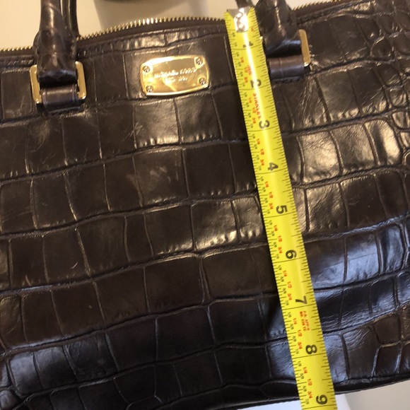 MICHAEL KORS Kellan Croc Embossed Brown Leather Satchel Crossbody Shoulder Bag - Picture 9 of 17
